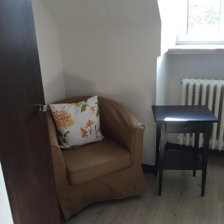 Kolping Hostel Trier im Warsberger Hof Zimmer foto